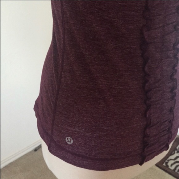 Plum Lululemon workout tank. Size 6. - Picture 3 of 4